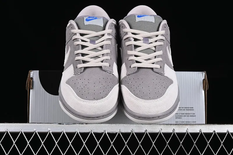 All categories Nk SB Dunk series Nk SB Dunk Low Low-top sneakers Cost-effective version Nk SB Dunk Low Touring the world Fog London SB low-top casual sneakers 308269-111